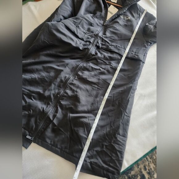 Sistersandseekers Black Puffer Coat with High Collar and Full-Length Zipper NWT - Picture 9 of 10